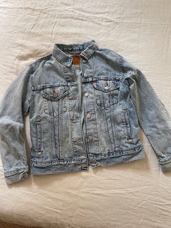 Levi's Jackets & Blazers - Levi’s Jean Denim jacket sz XS